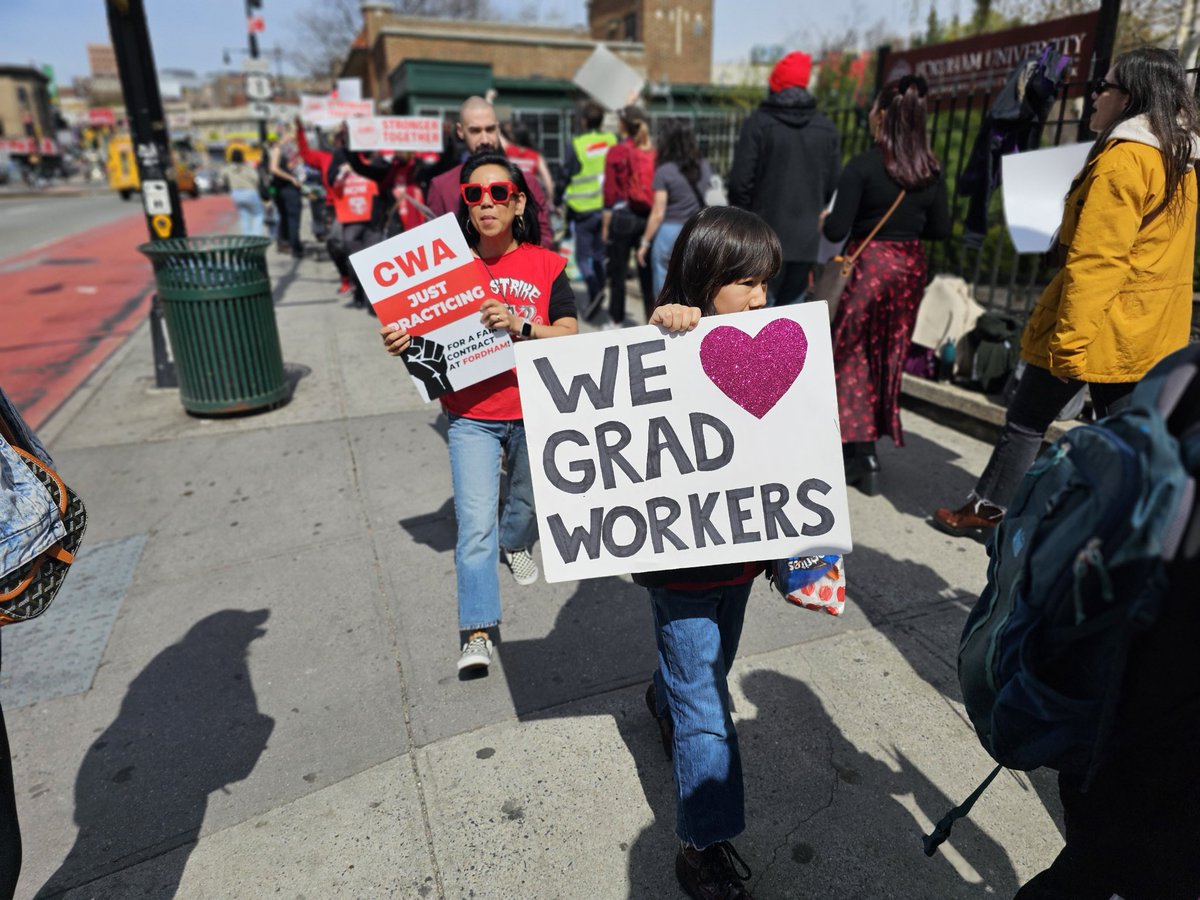 ⚡️Recipe for a kickass picket line: fired up members, allies & the next generation of freedom fighters ⚡️ @FordhamGSW @CWADistrict1