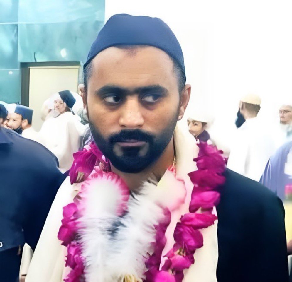 Azhar_uddin786's tweet photo. Sadiq  jan waiting for #hareemsha vedio link 
#HareemShah https://t.co/Wp2u1OBVj0