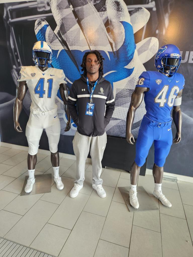 Had a great time at university of buffalo loved what I seen thank coaches and appreciate it <a href="/StenHomme/">Sten Homme</a> <a href="/CoachPickOC/">Coach Ray Pickering</a> 🔥🔥💪
