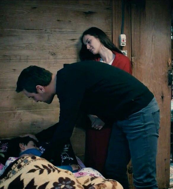 Yüksek dağlara doğru haykırsam sevduğumi 🫀 #senanlatkaradeniz #neftah #tahirkaleli #nefeskaleli #nefestahir #iremhelvacıoğlu #ulaştunaastepe