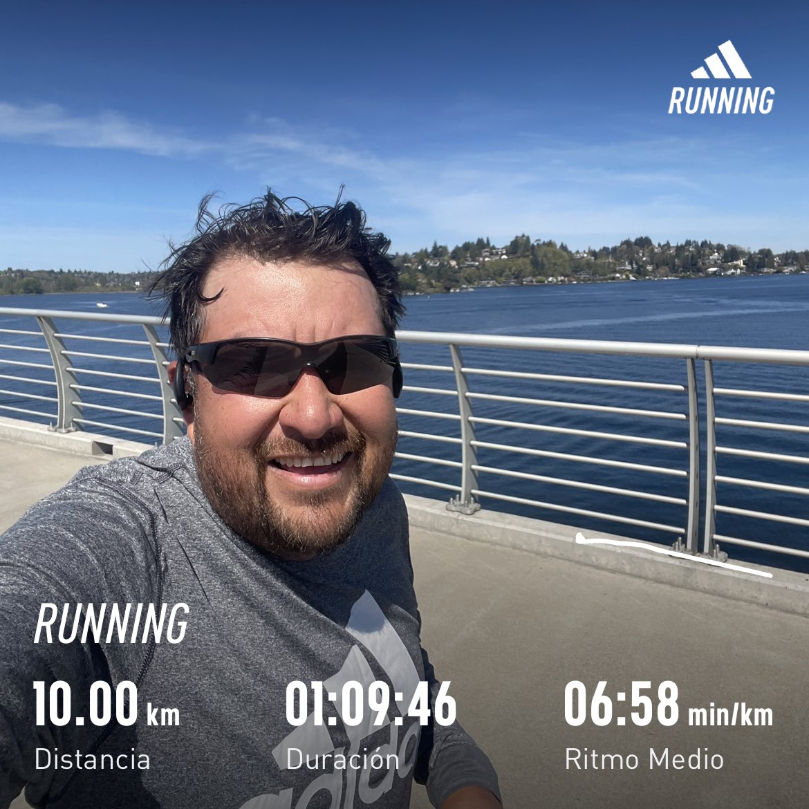 Domingo de running 🏃🏻 #running #yoelegicorrer ⁦<a href="/LoveRunSmile/">LoveRunSmile</a>⁩ <a href="/yoelegicorrer1/">#Yoelegícorrer</a> 
#entrerunnners <a href="/EntreRunners/">Entre Runners</a> ⁦<a href="/MeEncantaCorrer/">Me Encanta Correr</a>⁩