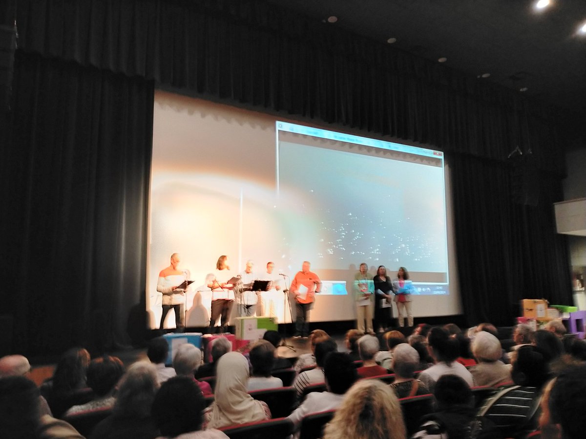 AblogEp's tweet photo. El sábado Jornada Lectora FAEA. 
Presentación conjunta a partir de '¿Sueñan los androides con ovejas eléctricas?'. Con Grupo de Lectura de Avanzando, Murcia; Café y Libros del CEPA de Vista Alegre y Taller de Literatura y Libros epAlv.
Muy contentos 😀 📚 https://t.co/EseGMa3qgW