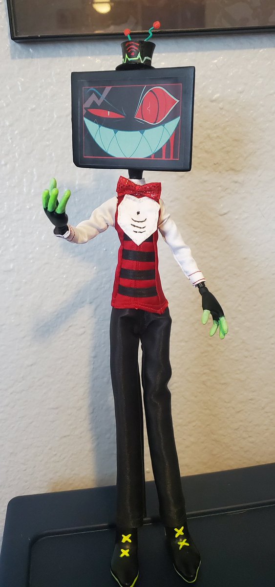 First up for cleanout s4le is this gorgeous custom Vox doll created by @/Misschang64 He's fairly posable with a handmade outfit and has only been out on display with my Val one. DM me to inquire! #hazbinhotelmerch #hazbinhotelvox #hazbinhotel