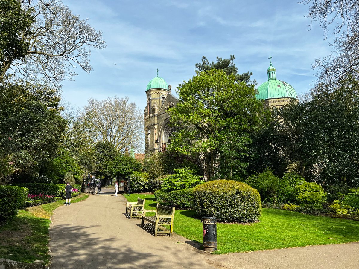 Took a walk over to Highgate. Lots of fairy tale stuff there.