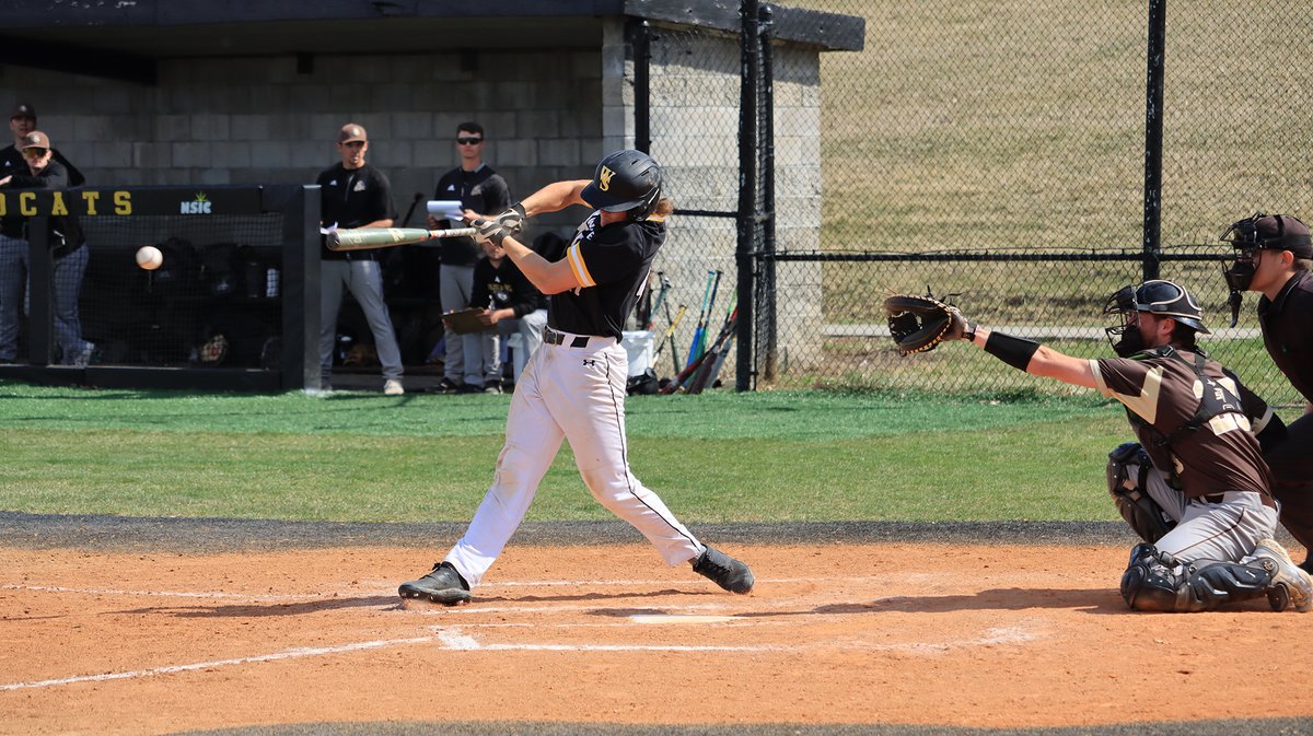 Despite three-hit game from Thomas, @WSCBB falls at Concordia-St. Paul 7-4. #NSICBase #PlayforthePaw wscwildcats.com/news/2024/4/14…