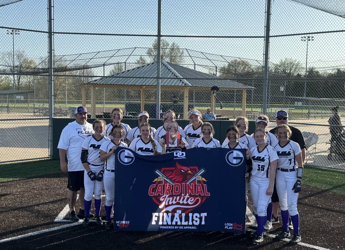 First tournament of the season for R.O.I. Fastpitch-Hull 14u. Girls played hard all weekend went 6-2, taking 2nd place in the @TopGunEvents Cardinal Invite.