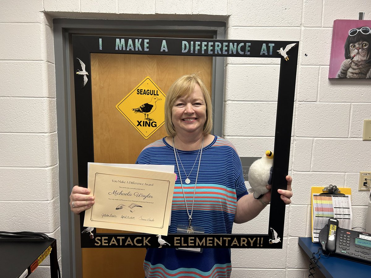 Congratulations to Michaela Wayler, our Library Media Assistant at @SeatackDream! She is kind and compassionate and always ready to provide support to students and staff in any situation. You make a difference! ❤️ @mpwayler #LivingtheDream