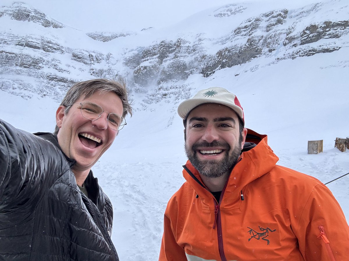 ALSO: in an absolutely insane coincidence, I randomly bumped into @gregthegreek in the Bow Hut. This is a hut for ~25 people on the toe of the Wapta ice fields where you melt snow for water. You can’t make this up. Next time we’re inviting @PrimordialAA!