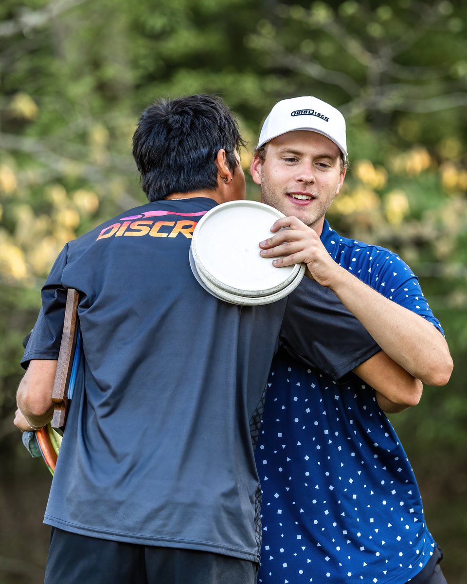 DiscGolfProTour tweet picture