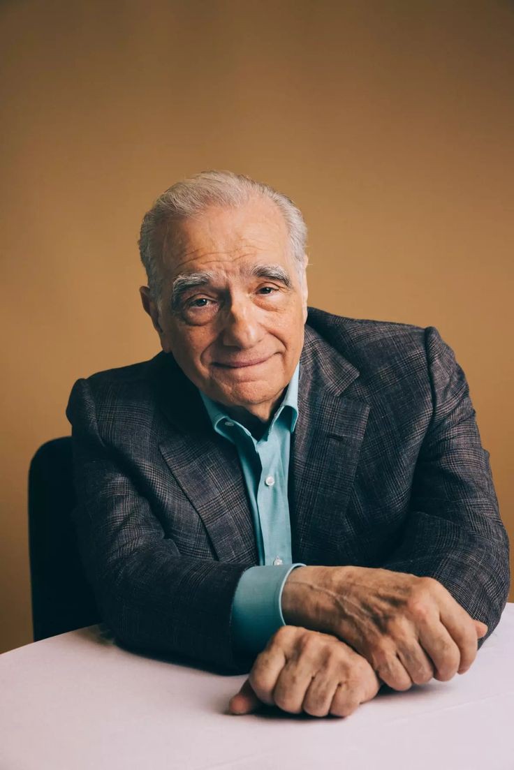 Whatbizzare's tweet photo. O Martin Scorsese atualmente superou ou alcançou o nível do Hitchcock? https://t.co/WQxQrwDSuR
