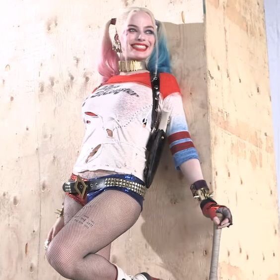 HarleyQuinnDCEU tweet picture