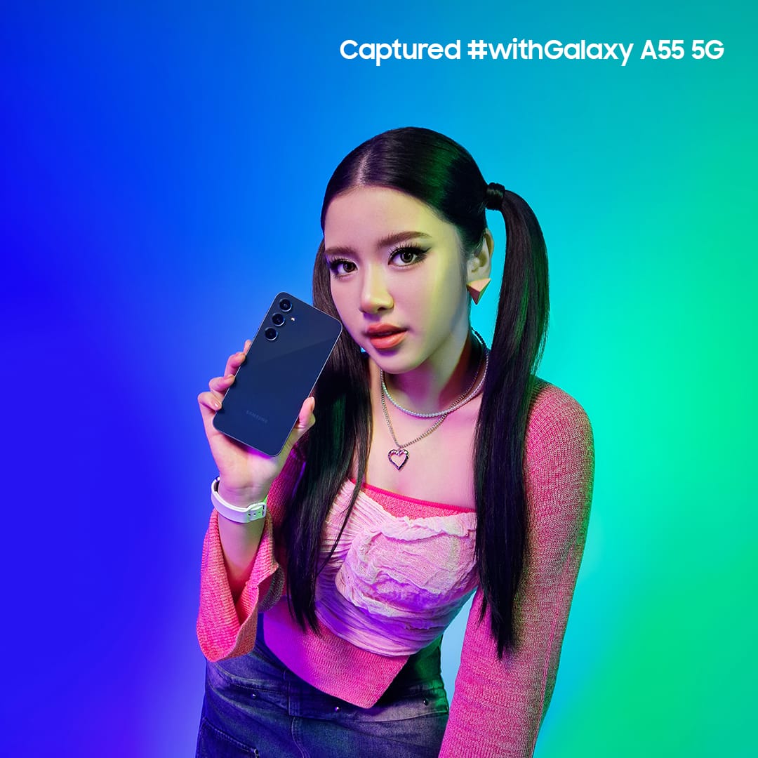 LohanLulung's tweet photo. @samsungID @initiaraandini fiturnya keren-keren banget loh #AwesomeNightoPose
50MP OIS HDR Nightography Camera
#PickAwesomeNightoPose
#GalaxyA55 5G
#AwesomeNightography https://t.co/l8z7BWaLEH