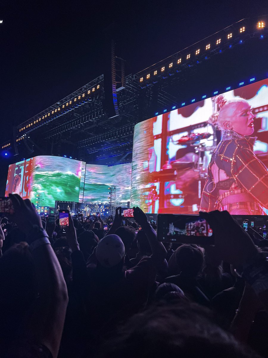 Alejandro Vargas tweet media