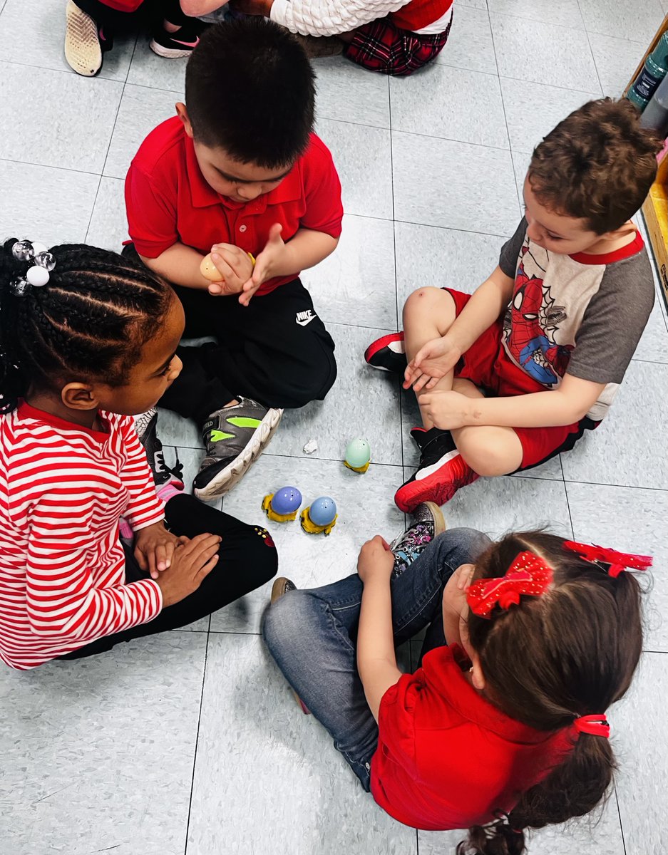 Deerfield School 9 tweet media