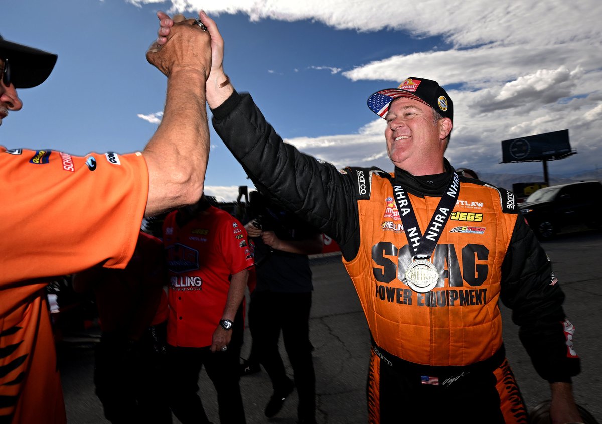 First win in four years - there’s no better place than Vegas, right? #Vegas4WideNats | #NHRA