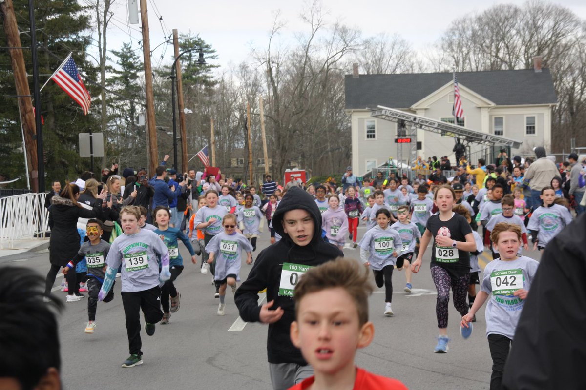 HopMarComm's tweet image. A few action shots from yesterday’s Hopkinton Marathon Committee 100 Yard Dash, Celebrating 100 Boston Marathon starts in Hopkinton, 1924-2024. Photo Credit Jim Danahy