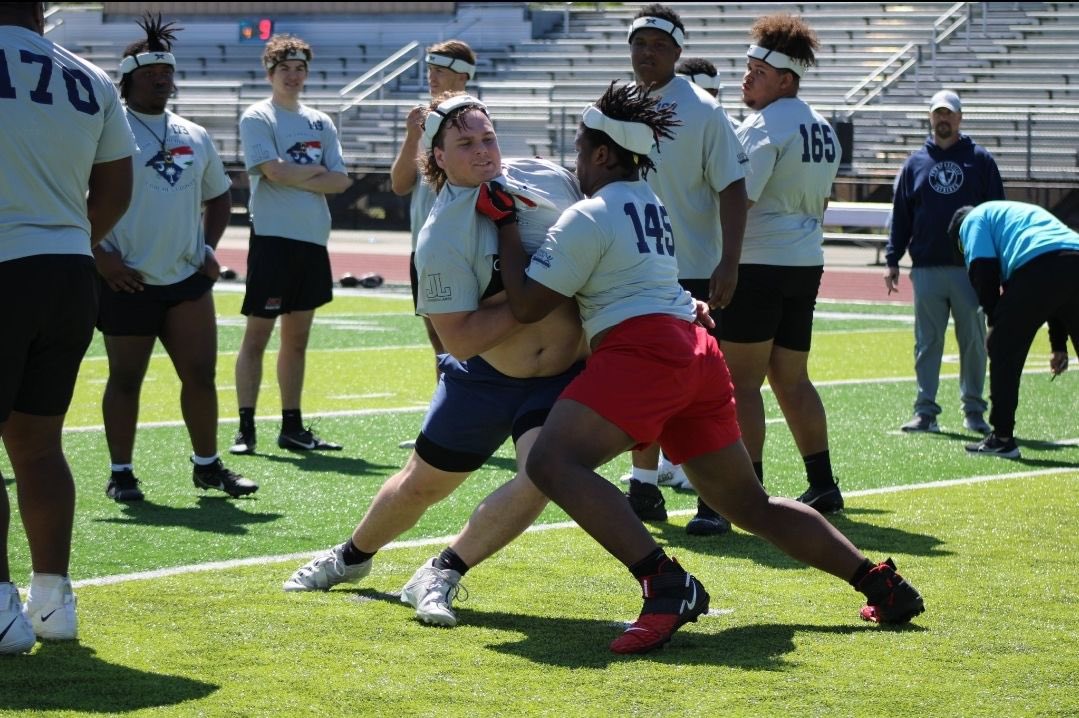 Had a great day @CoachesCombines winning Top O lineman @Coach_VanHorn @southpointeFBSC @FootballSPHS