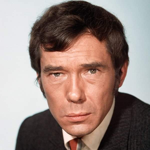 Mike Pratt as Jeff Randall in Randall and Hopkirk (Deceased) - Always liked this actors work 🎭