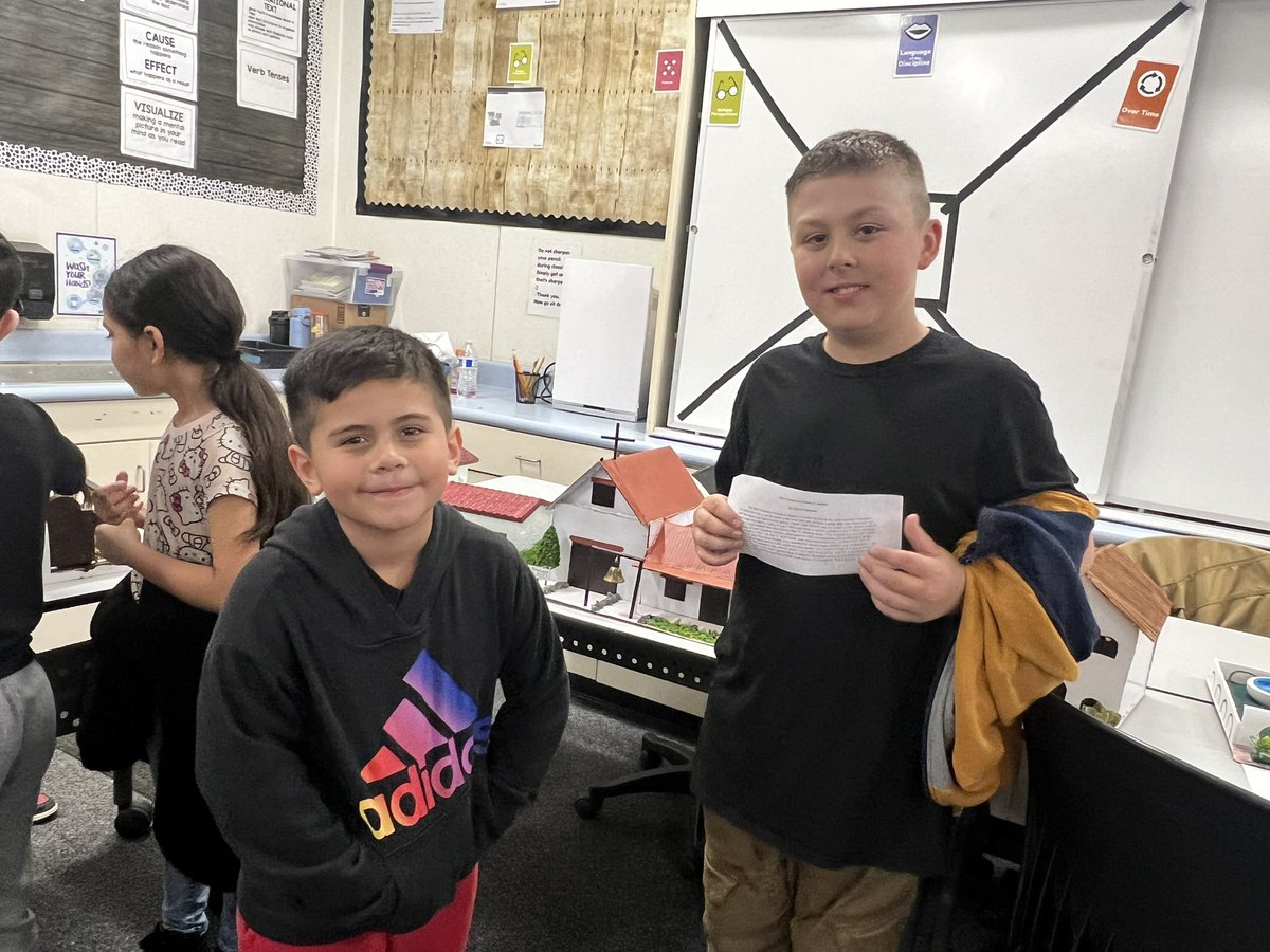 MrsCarranza403's tweet photo. These fourth graders have worked so hard on their California Missions. We had our kinder friends join us to learn some interesting facts about the missions. #JMA https://t.co/HjQ71JhYSz