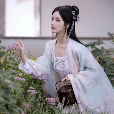 HarvestsM00n's tweet photo. #NewProfilePic https://t.co/M4pmnrpEYV