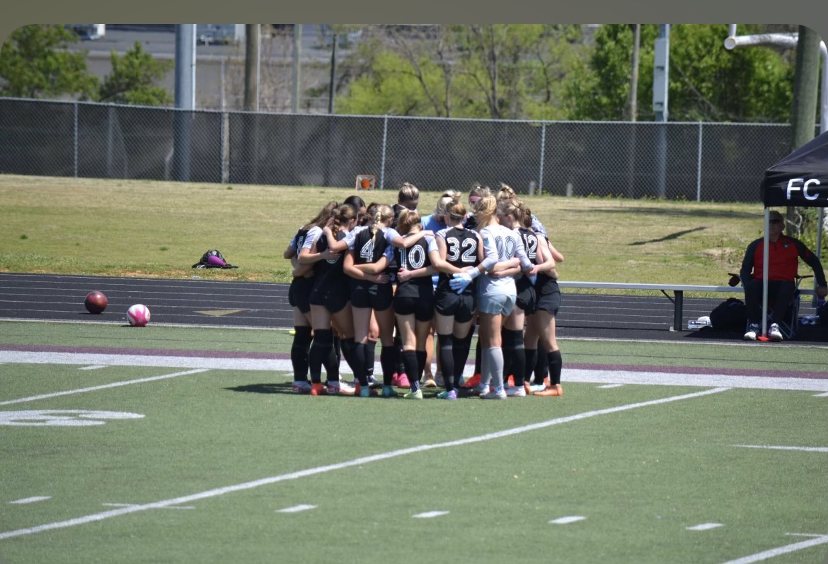 Great game vs TSC ECNL 07G today! It was a battle till the end. We won 3-1 at our last meeting but lost 0-1 today. Both teams are battling illness and injury but I love the great competition from another Tennessee team. Highlights to come! @ECNLgirls @ImYouthSoccer