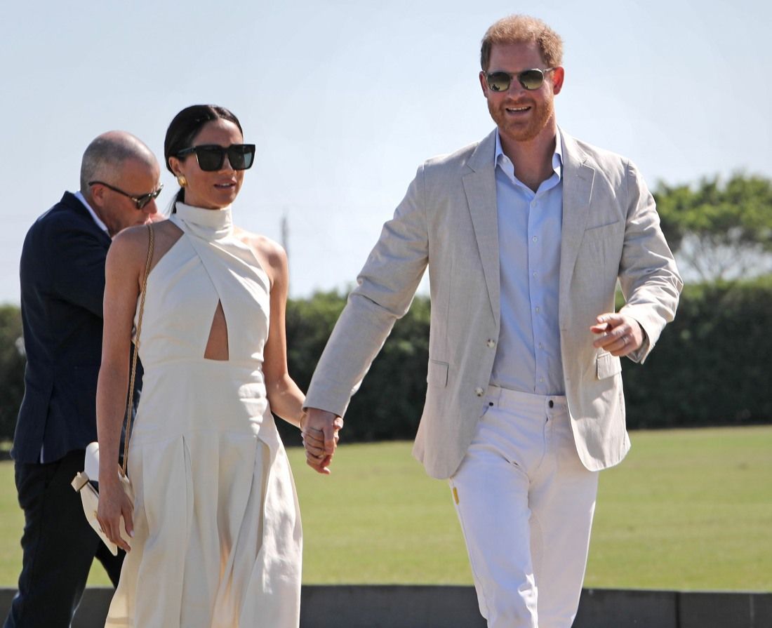 Prince Harry & Meghan looked great at a Miami polo match benefiting Sentebale soclife.co/QfBiar via @celebitchy