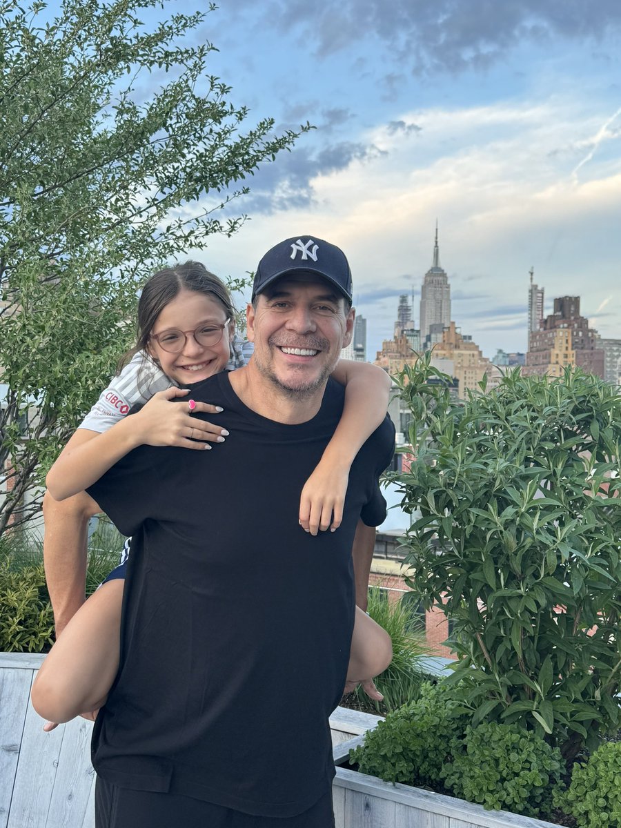 Beautiful afternoon in New York City spending precious time with my beautiful 🤩 Savannah Celeste 🩵 #Lafamilia 🩵