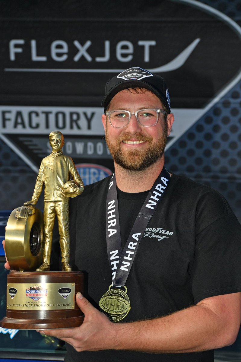 FIRST #NHRAfss win for Ricky Hord today in Vegas! 🏆🎉 #Vegas4WideNats @Flexjet @FlexjetCareers @NHRA @LVMotorSpeedway