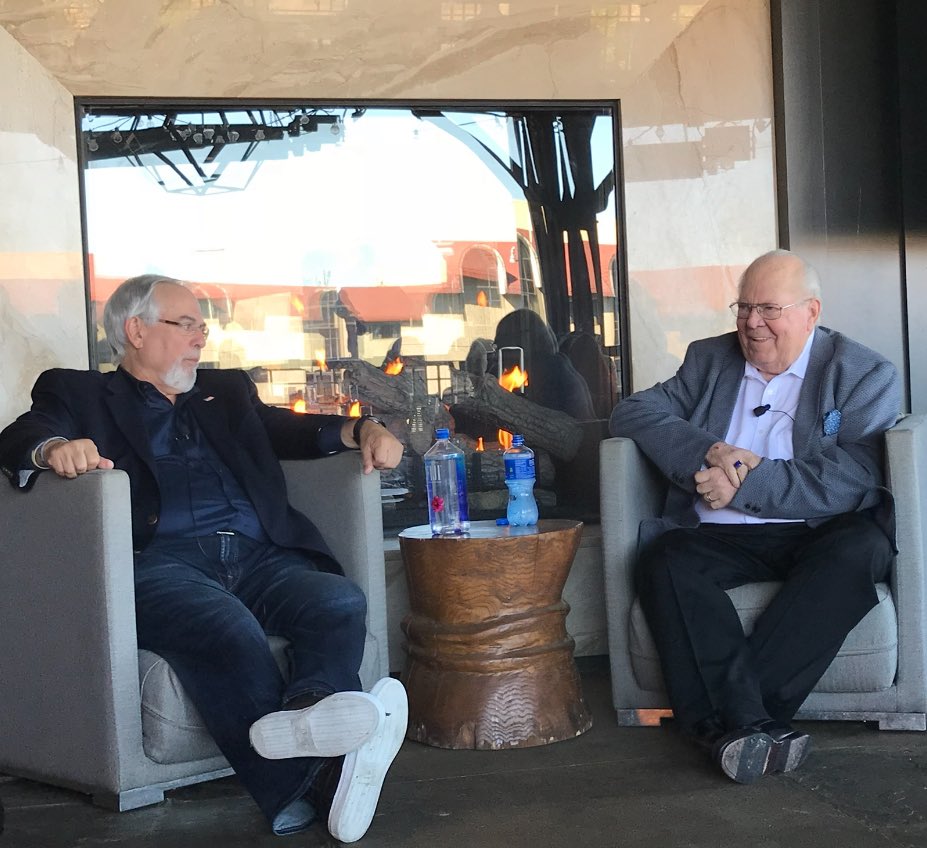 hunterharvin's tweet photo. Two Legends. @Boys_Vox and Verne Lundquist with an all-time fireside chat. https://t.co/KGOYqLn2Fh