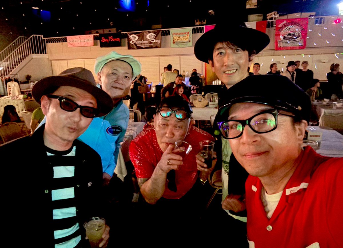 A_WILSON1001's tweet photo. 出会いと別れ、
そしてCHARLIE &amp; THE HOT WHEELSライブを終えてというブログを更新したよ！
#CHARLIEANDTHEHOTWHEELS 
#AKIRAWILSON #HARISS #SIDEONE
https://t.co/95LNUZPX5a https://t.co/Wbzqa4FLIi