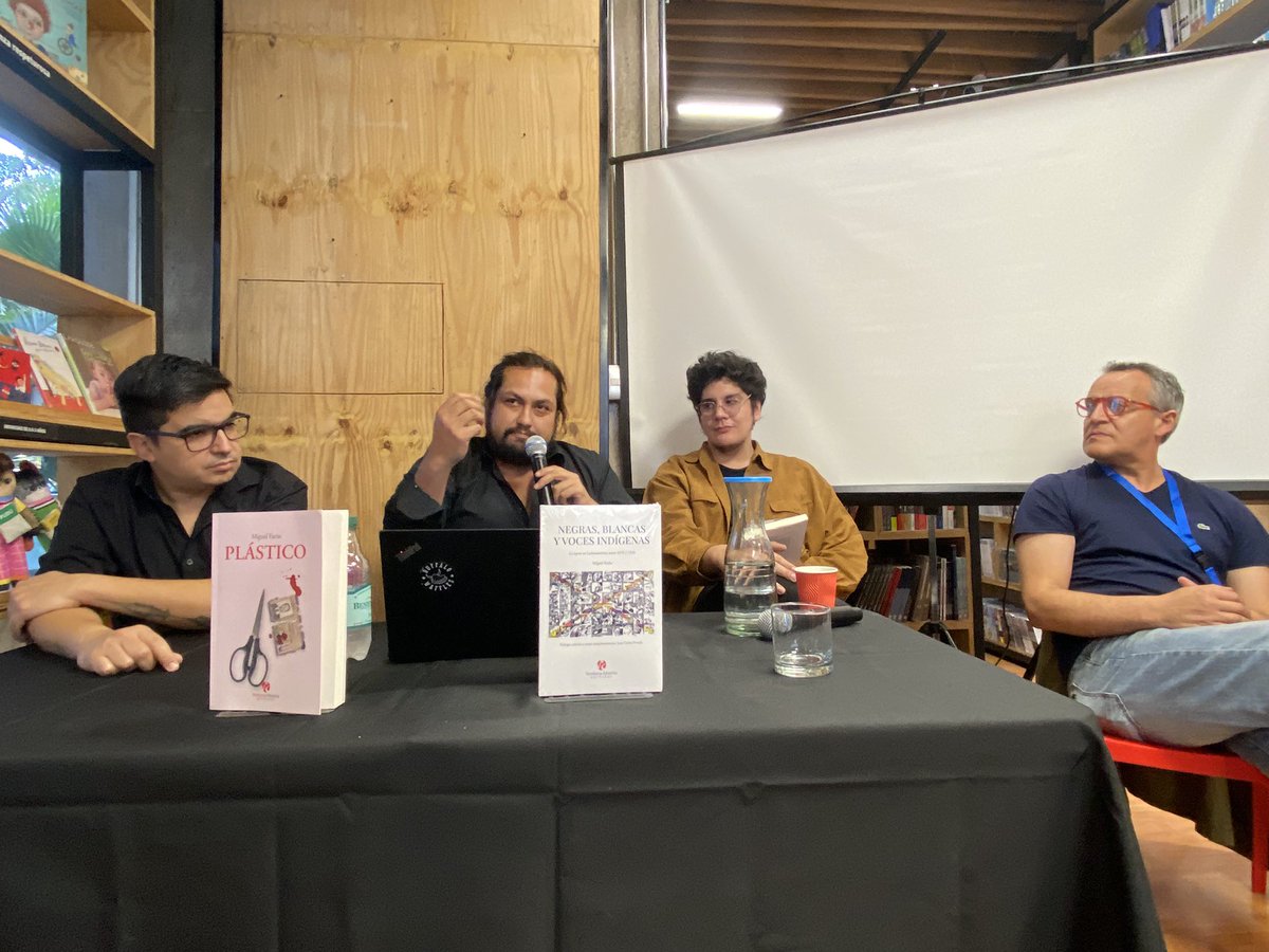 filchile's tweet image. Presentación del libro: Negras, blancas y voces indígenas. 📚

#EditorialVentanaAbierta
#MiguelFarías

#LeerEsPoder #FILCS24