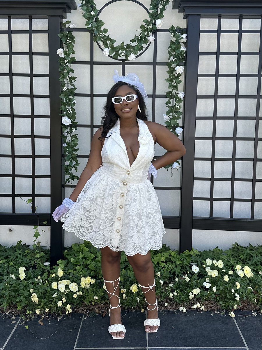 _jassybrionaa's tweet photo. #ParTEA with the bride to be was EVERYTHING 💕💍 https://t.co/0wmGOeFqPe