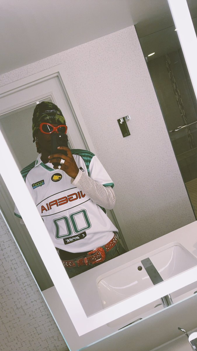 fireboydml's tweet photo. zukochella? https://t.co/ah2haOgzEU