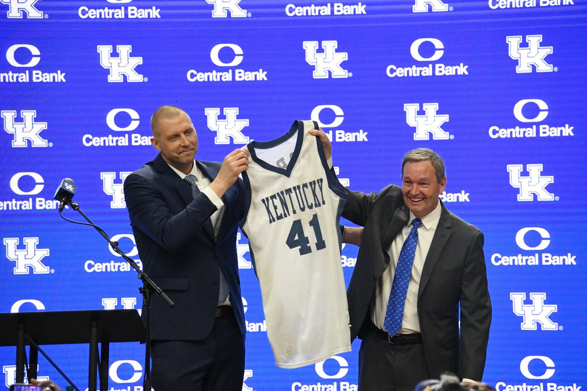 I hate playing the comparison game

I’m ready to move forward and start fresh

But I need to say this…

Every Area that people felt John Calipari was lacking or missing in his last 4 years as Coach — Pope addressed and attacked head on from the jump

“This is OUR Team”