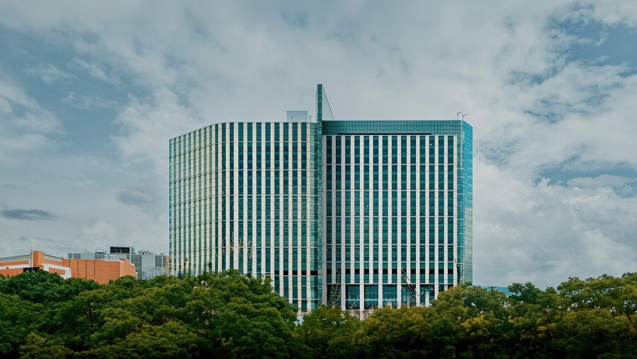 26 stories, 820 private rooms, 1.9 million square feet. The #OSUWexMed inpatient tower will be a place of healing, hope and optimism. ❤️ 📸: @normanscale (Instagram)