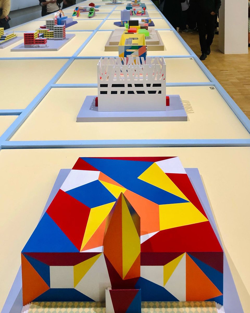 M_Cainer's tweet photo. Very inspiring retrospective exhibition on the architect, designer &amp; artist #AlessandroMendini #IOSONOUNDRAGO La vera storia di Alessandro Mendini, Curated by Fulvio Irace at @triennalemilano together with @fondationcartier now until the 13/10 
#ateliermendini #atelier_mendini https://t.co/318Lvt4NRz