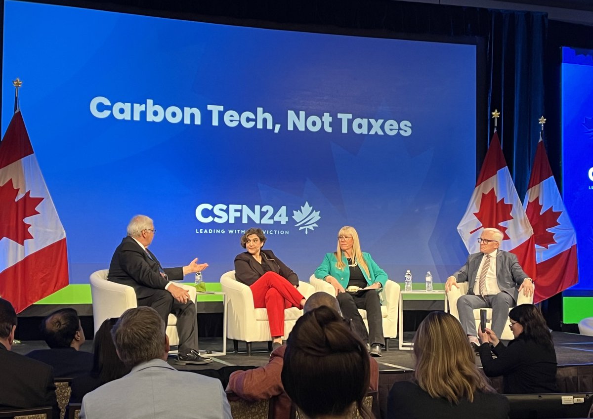 votegoodman's tweet image. My MVPs (most valuable panelists) from an incredible #csfn24 lineup: @jengerson, @AndreavanVugt, Amy Henry (Eunike Ventures), and @Rowebotz. Big thanks to you and huge kudos to @canstrongfree !