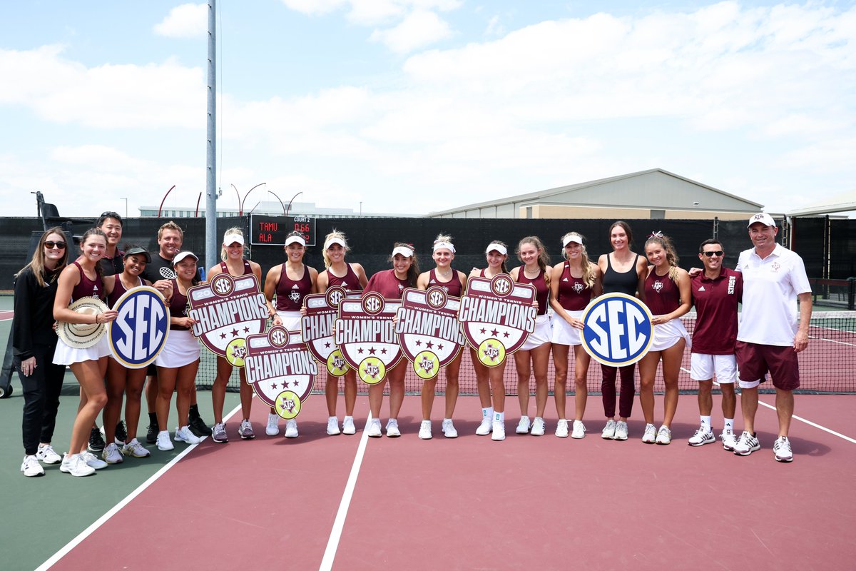 Special Sunday at Mitchell, thanks to everyone who showed up 🫶 🔗 aggi.es/4cXKwpV #GigEm // #AggieWT