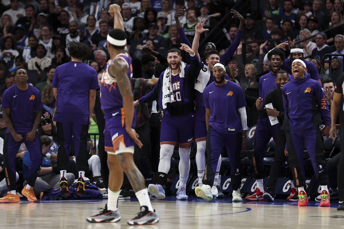 The #Suns clinched the 6 seed in the West to avoid the Play-In Tournament. How do you think they’ll fare this postseason? sports360az.com/suns-clinch-6-…