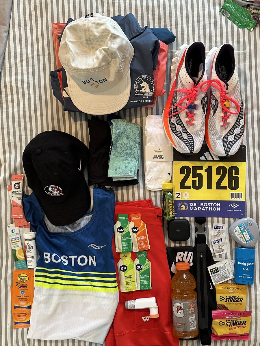 Got my rockets and we’re ready to roll for 26.2! See ya Monday in Hopkinton! 🚀 🏃🏾