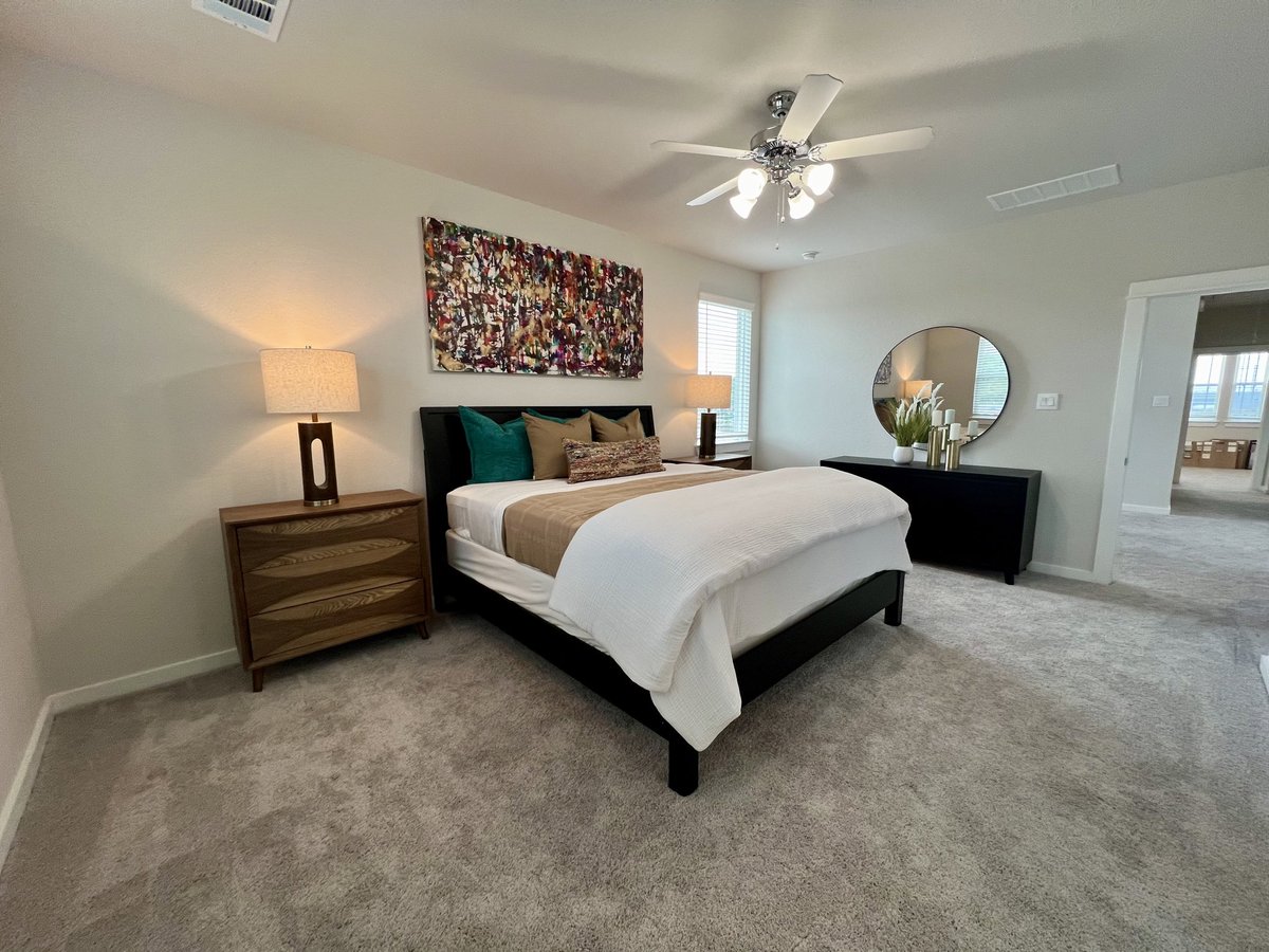 GRAND OPENING in Stafford TX! Park Hill Villas by Anglia Homes 🏡Homes from the 340’s and up ✨1.97 Tax Rate 📚 Stafford Schools! 🛍️ Minutes away from The Fountains Shopping Center 🏃🏻‍♀️💨 RUN don’t walk, there’s only 40 opportunities in this quaint neighborhood Address: 📍