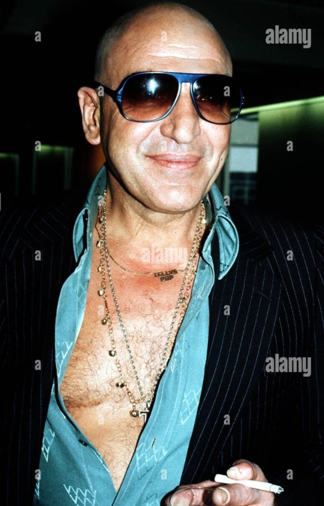 Telly Savalas really rocked the open shirt eh. Lol What fashion trend do you hope to never see again? Lol
