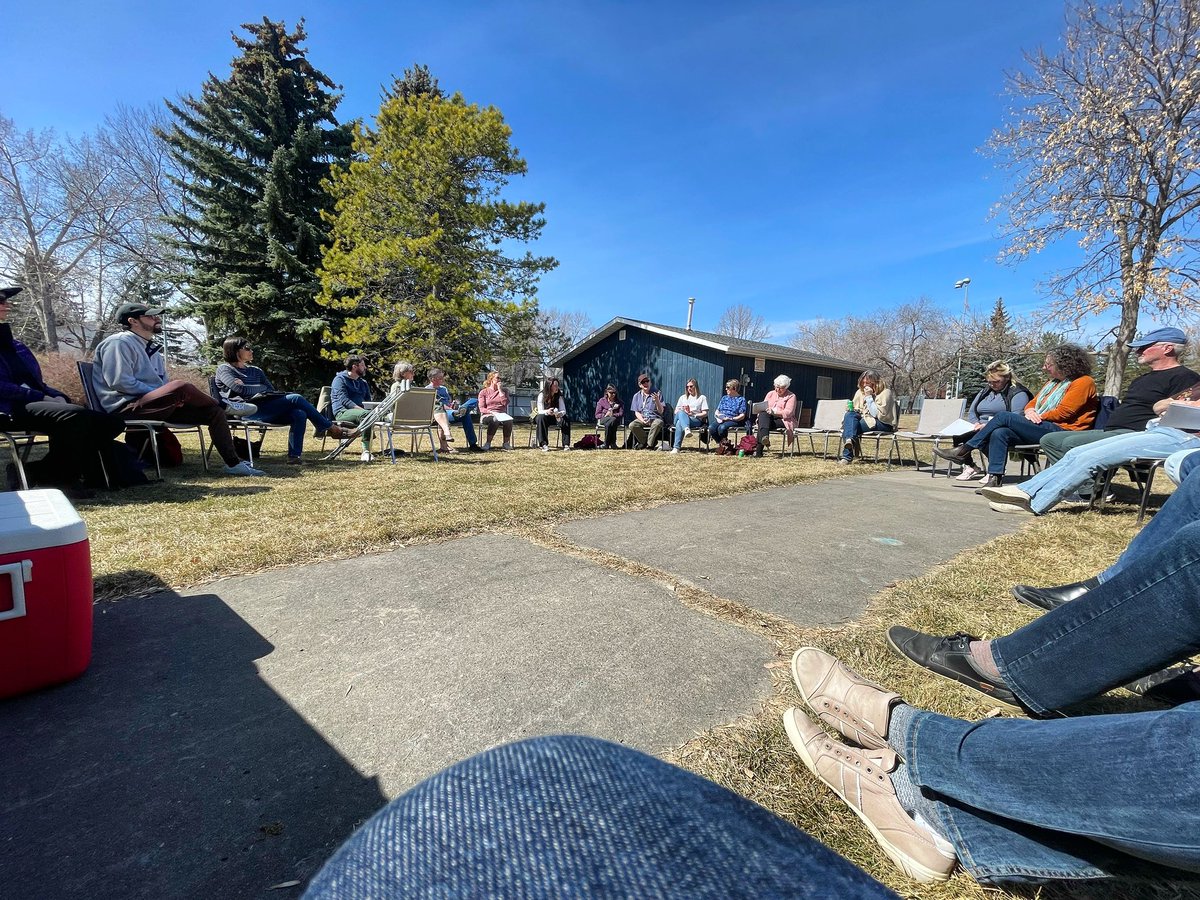 Outdoor Community League AGM in the sunshine? Yes please! 😎☀️ Had a great time hearing about all of the excellent work happening at @bdedm. We are lucky to have such dedicated and engaged community leaders across #WardMétis helping bring us together!