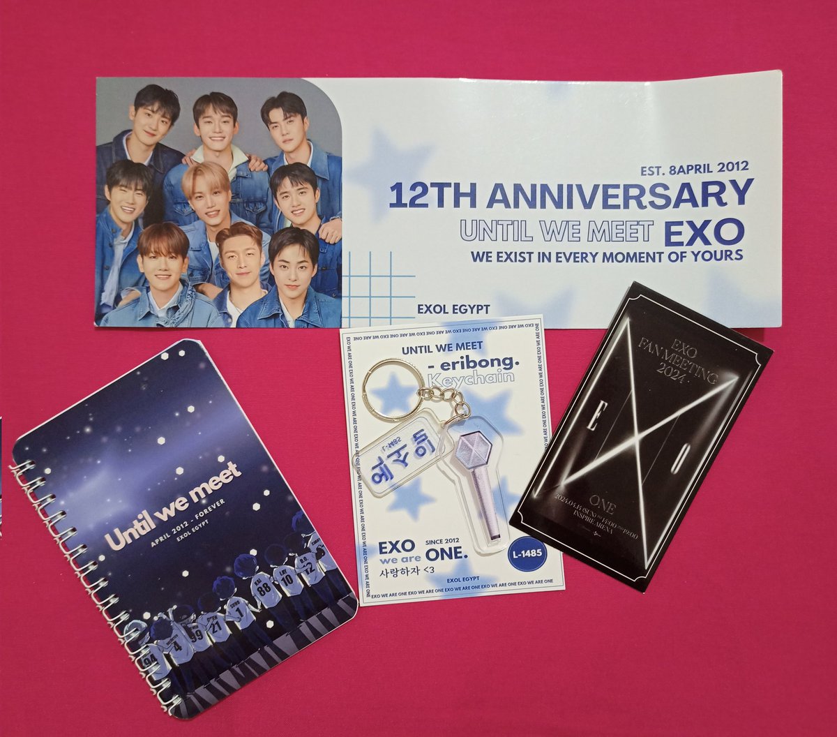 Mooka_Bh's tweet photo. Thank you #EXO for today 🥰 I Love you❤️
We got the chance to watch the fan meeting online bcz of our beautiful organizers @EXOL_EGYPT @Egyptian_EXOL
Big thanks for you and for this cute gift
#ONEdaywithEXO
#2024EXOFanmeetingONE
#엑소 @weareoneEXO @companysoosoo_ @INB100_official https://t.co/orayFAOaPJ