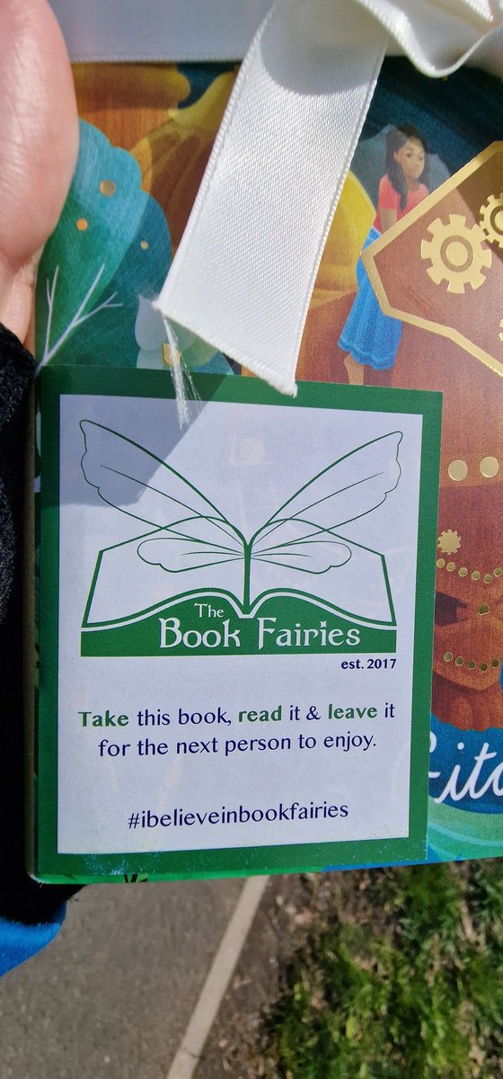 Found today, 14.04.24, outside RWCMD in Cardiff. #TheDestinyofMinouMoonshine by #GitaRalleigh #ibelieveinbookfairies #Cardiff #RWCMD @storyvilled @_ZephyrBooks @HoZ_Books @the_bookfairies