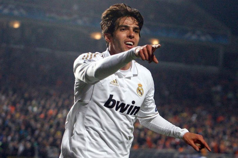 Ex esposa de Kaká: "Era demasiado Perfecto para mí"

Sí a Kaká lo dejaron por ser perfecto...
¿Entonces que nos espera a nosotros los mortales?