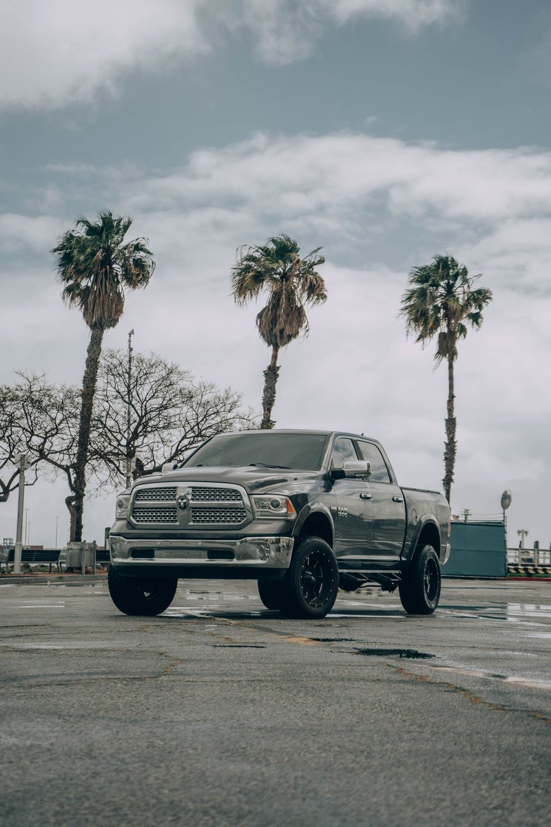 WitoGamez's tweet photo. Cooked with the ram 1500 

#photograghy #photographer #ram1500 #LosAngeles https://t.co/u1FupDQ5H3