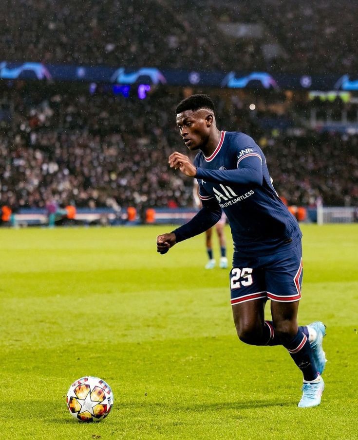 Amelie S⚽️leri tweet media