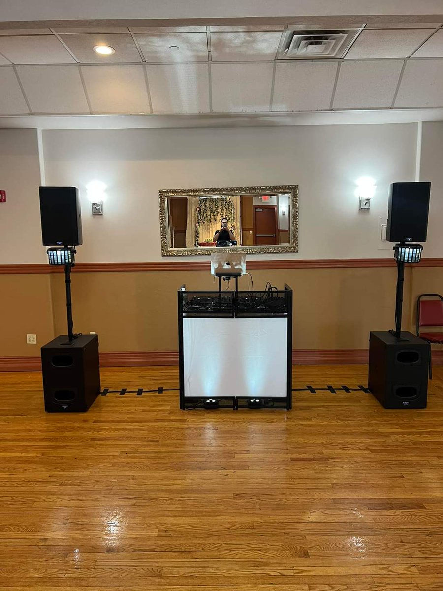 #imed_event tweet media