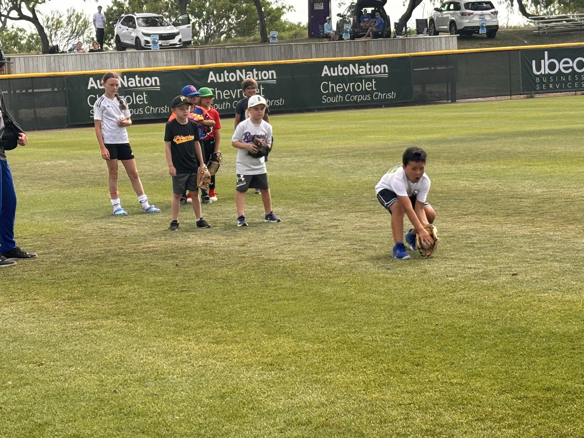 Islanders Baseball tweet media